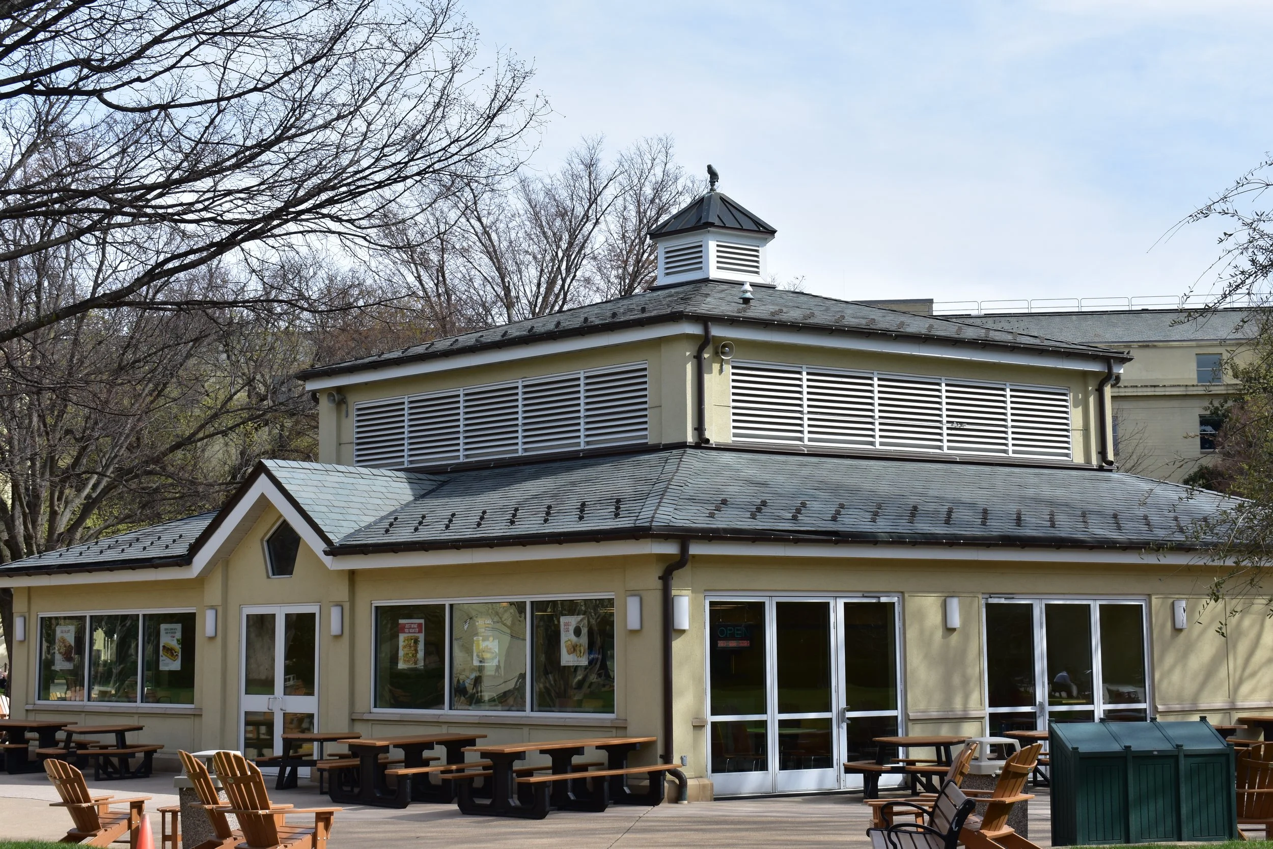 Pentagon Hot Dog Stand
