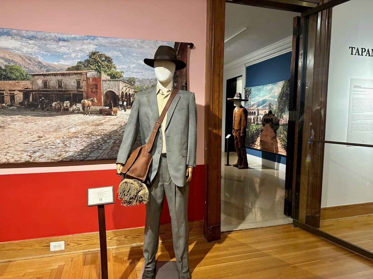 Mexican Cultural Institute Hosts Pedro Páramo Costume Exhibition